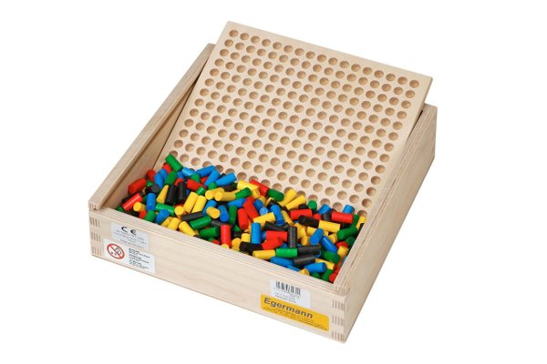 Art. EH 213/231/HB Steckbrett "Reihe" - Spielsteine 9 mm - in einer Holzbox verpackt